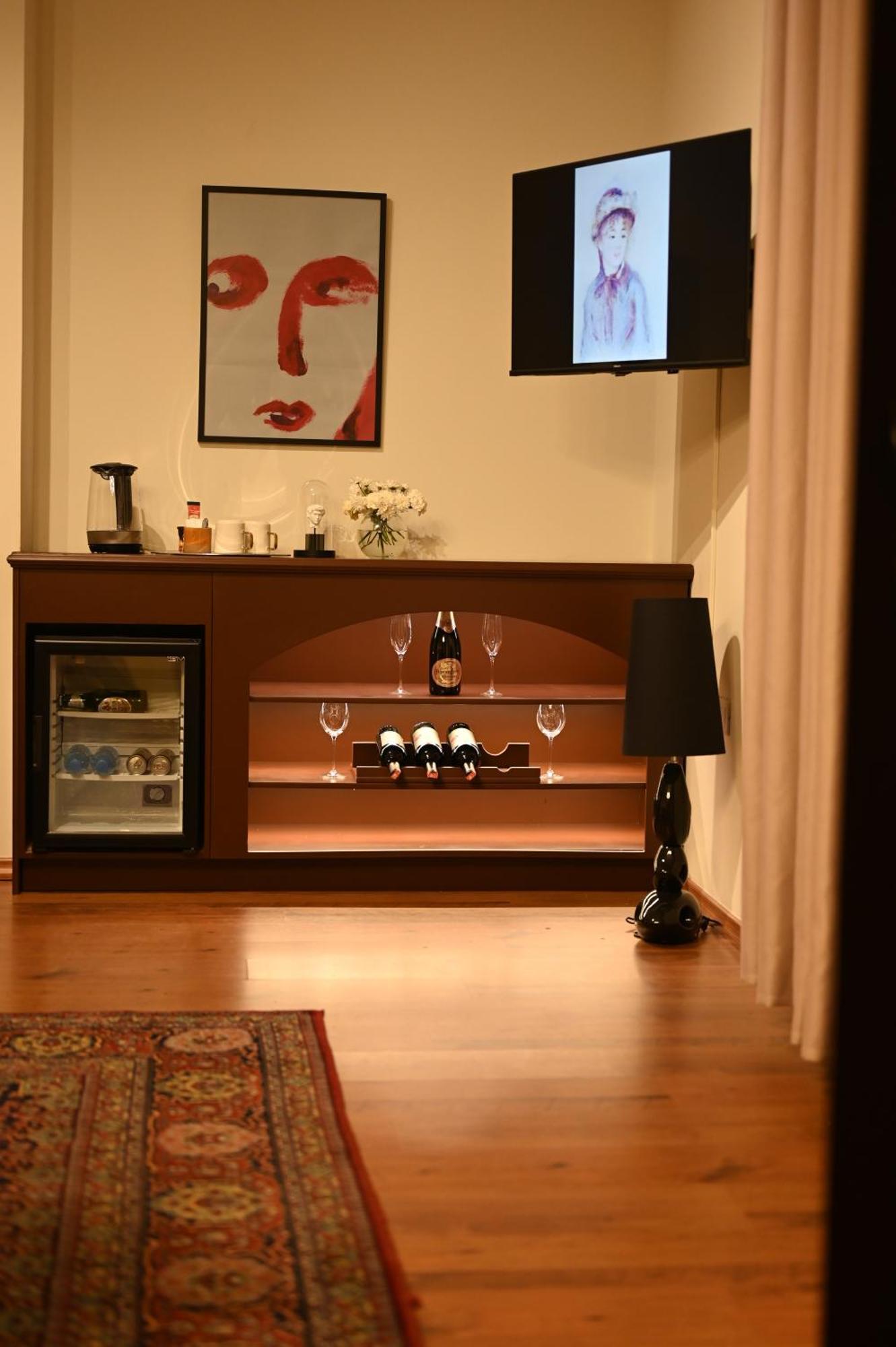 Niche Boutique Hotel Tirana Zewnętrze zdjęcie
